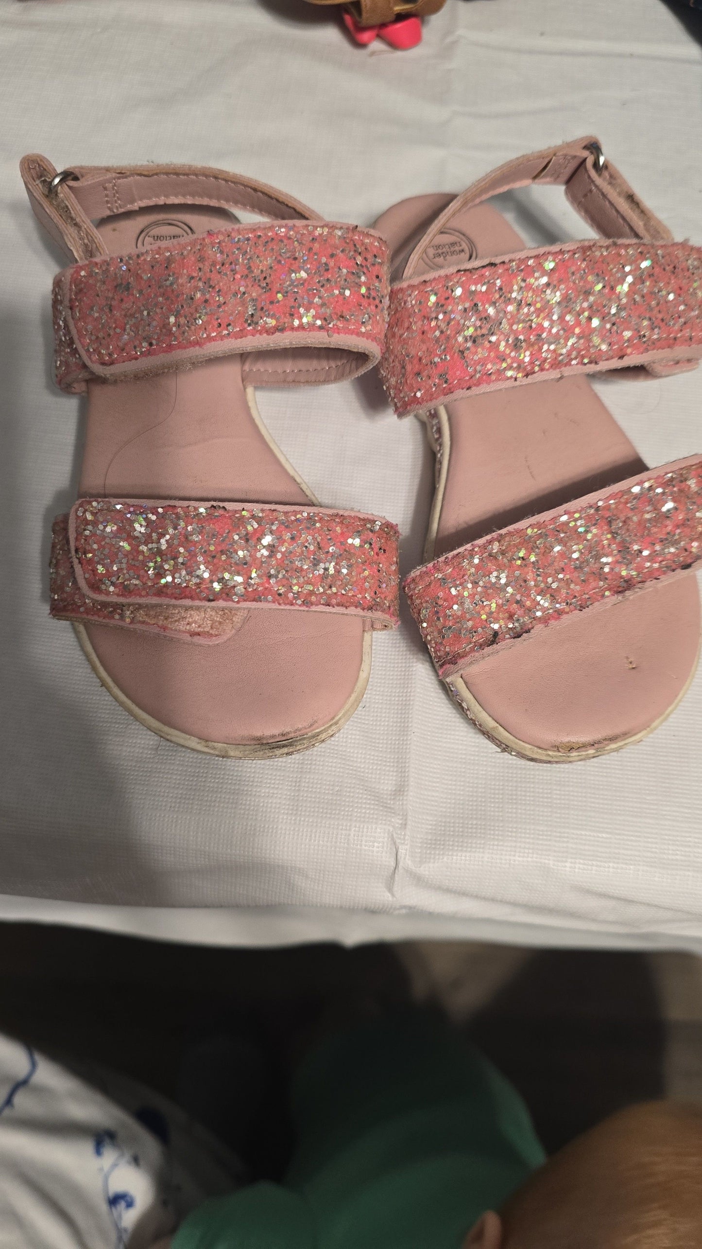 Pre-Loved Toddler Girls Wonder Nation Sandals - Sz 9