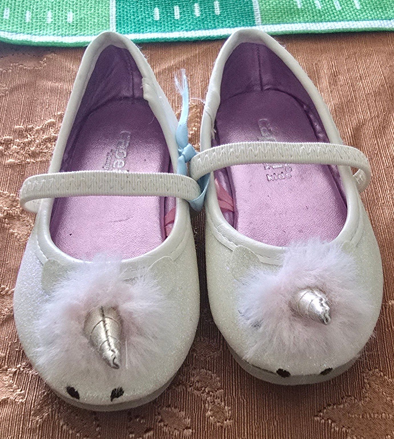 Pre-Loved Capelli New York Toddler Unicorn Shoes - Sz 5