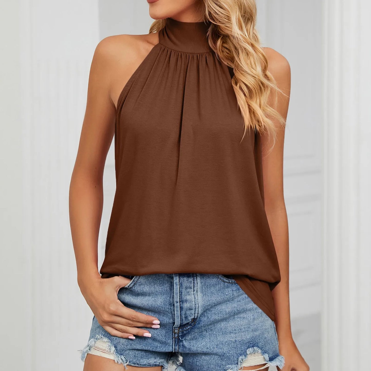 Women's Sleeveless T-Shirt